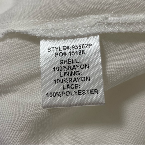 Skies are Blue White Lace Detail Halter Maxi Dress Sz S/P - Picture 5 of 6